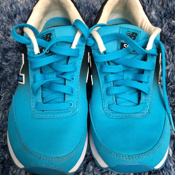 Shoes - Picture 2 of 3